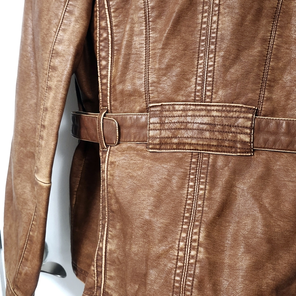 Point Zero L Jacket - Picture 8 of 13